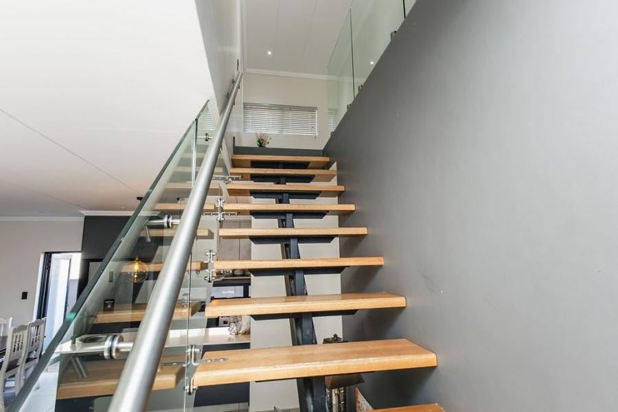 4 Bedroom Property for Sale in Woodland Hills Bergendal Free State